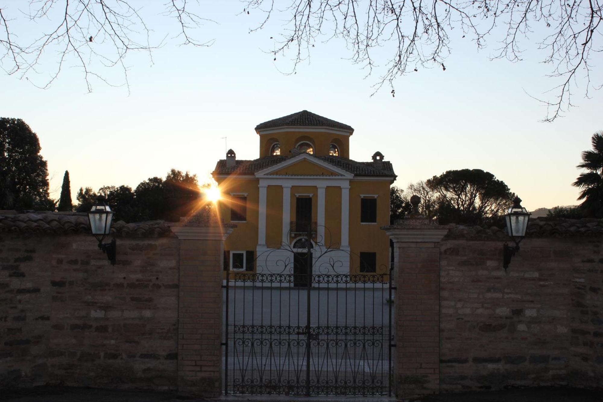 Villa Collio Relais Bed & Breakfast San Severino Marche